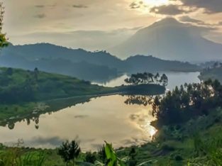 RWANDA TOUR