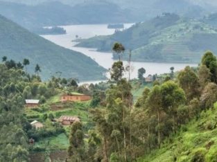 EXPLORE UGANDA