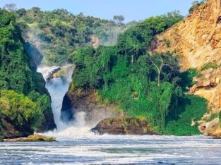 VISIT UGANDA